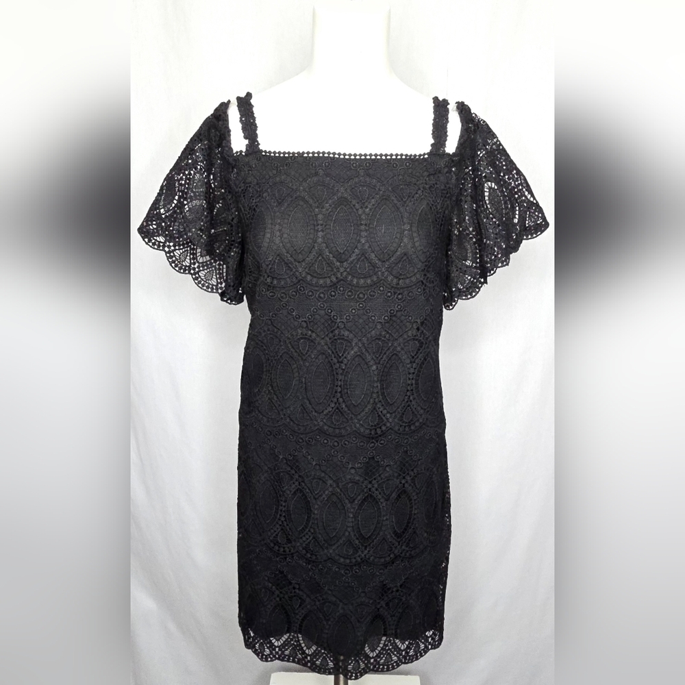 ​White House Black Market Black Intricate Lace‎ Wedding Guest Dress Size 10 NWOT